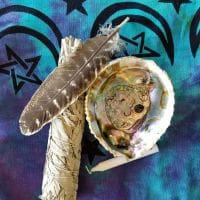 How to: Smudging / Purification with Sage (Introduction)